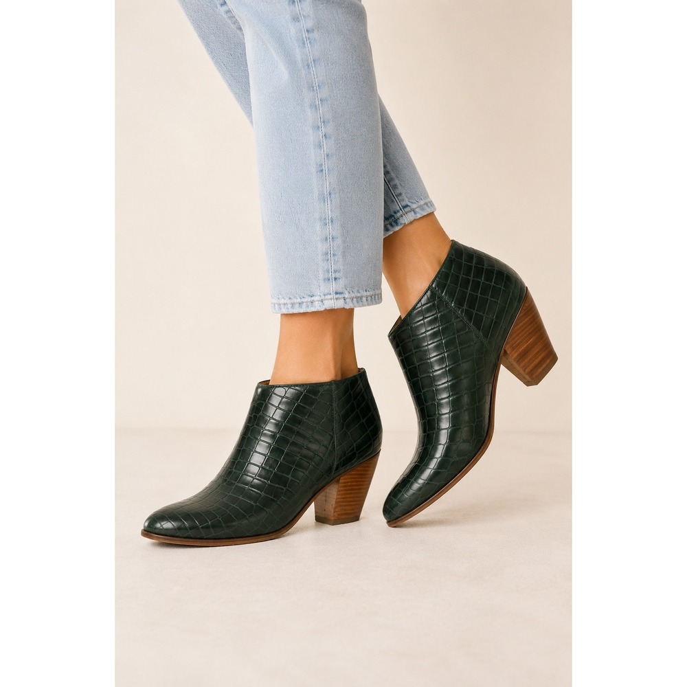 Dieppa Restrepo Green Leather Animal Print Snake Skin Camilla Ankle Boots Size 8